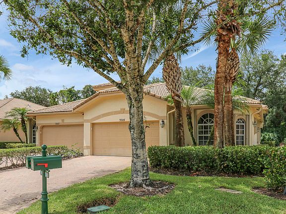 3rd image of 7005 Willow Pine Way