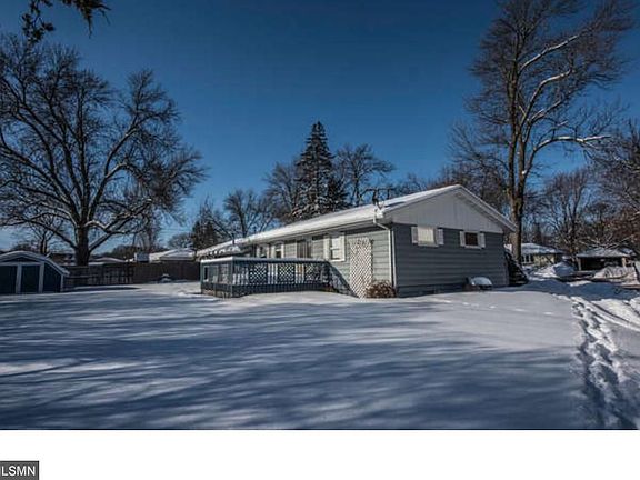 3rd image of 709 Centennial Cir