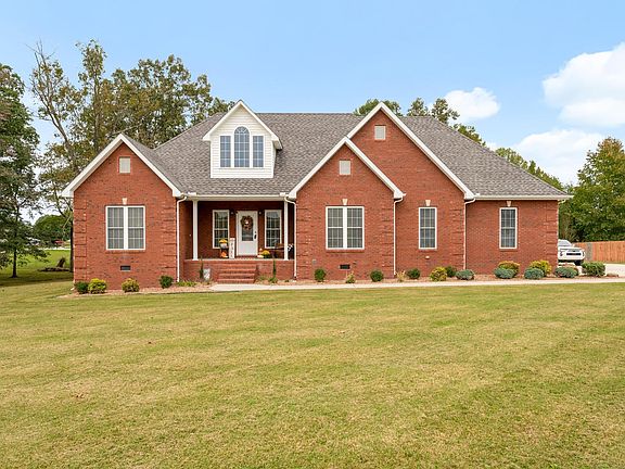2nd image of 319 Kelsie Dr