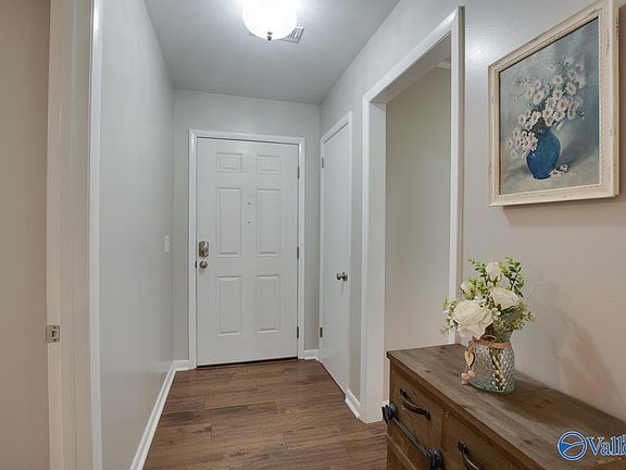 2nd image of 316 Plantation Dr