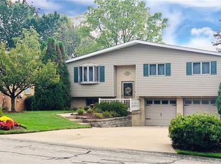 4424 Helmar Dr, Monroeville, PA