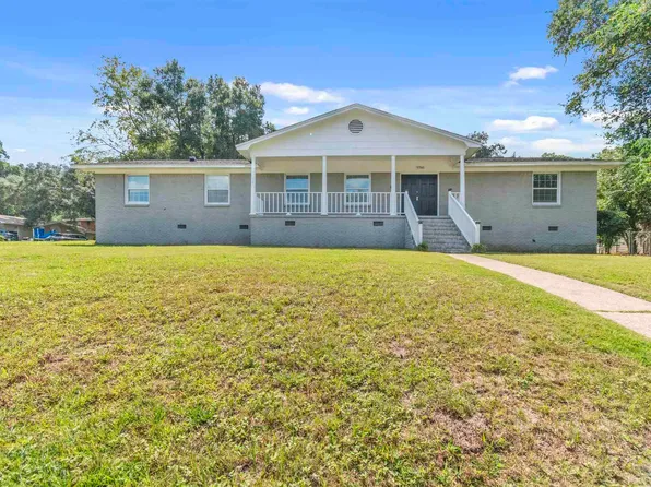 9766 Pickwood Dr, Pensacola, FL 32514