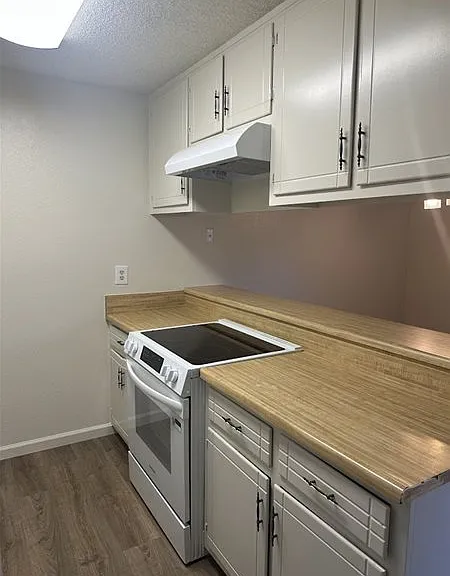 3094 Winton Way — Photo 6