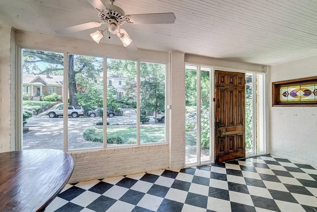 4 bed, 3.0 bath, 3075 sqft, $6,750 — Photo 4