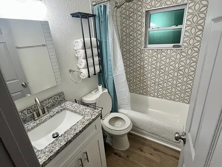 415 N Jefferson Ave — Photo 4