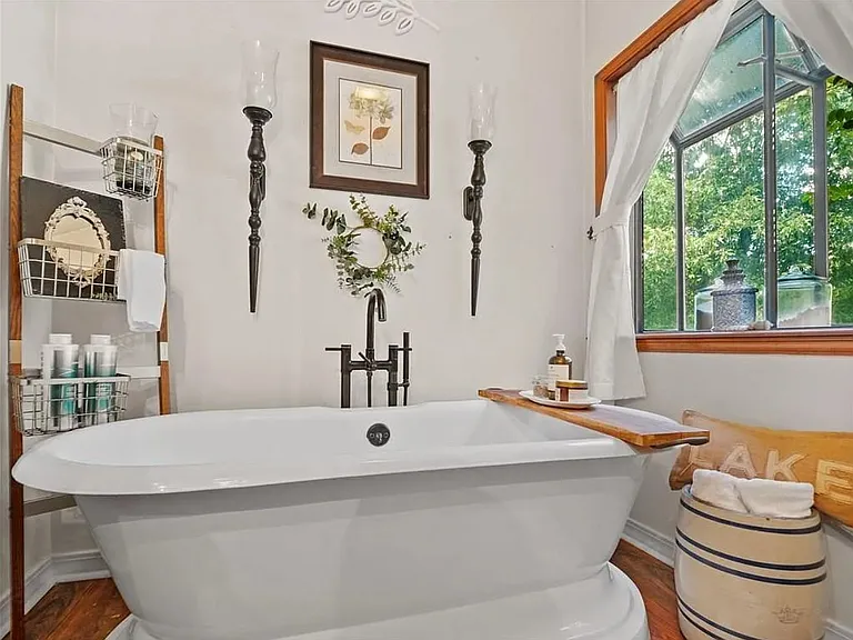 219 Shoreline Rd — Photo 29