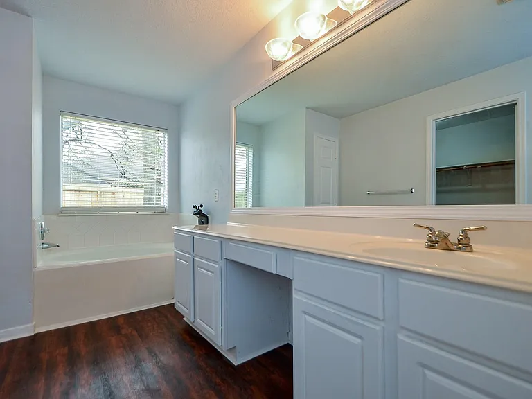 14410 Pelican Marsh Dr — Photo 20