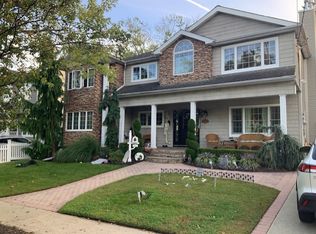 312 Preston Ave, Staten Island, NY 10312