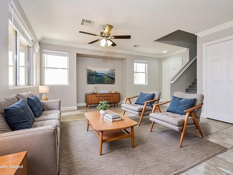 10460 Chrisman Ave — Photo 5