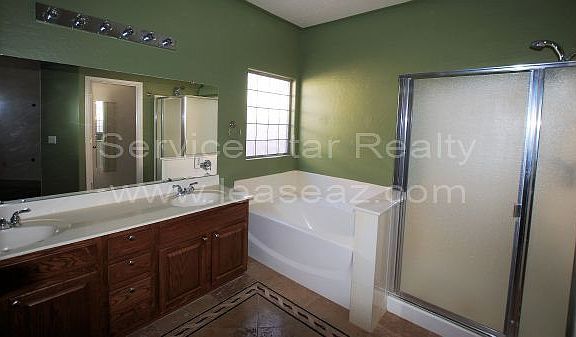 5th image of 3706 N 127th Dr