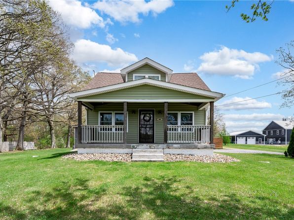 300 Bonniebrook Rd, Butler, PA 16002