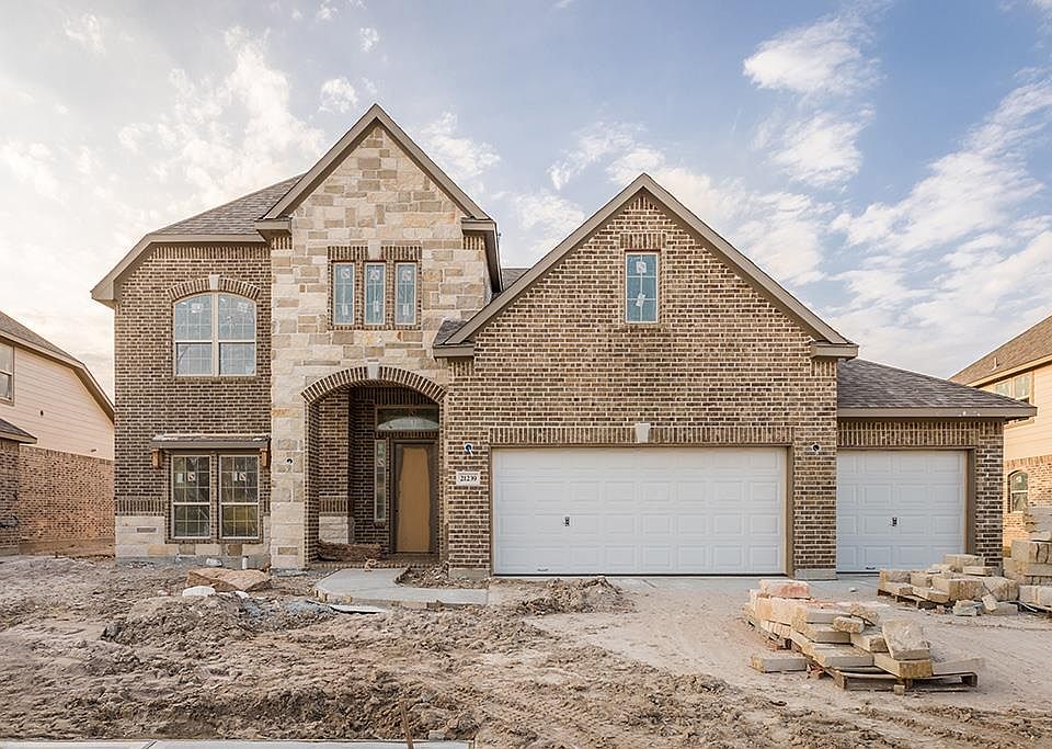 1st image of 21239 Lucknow Ln