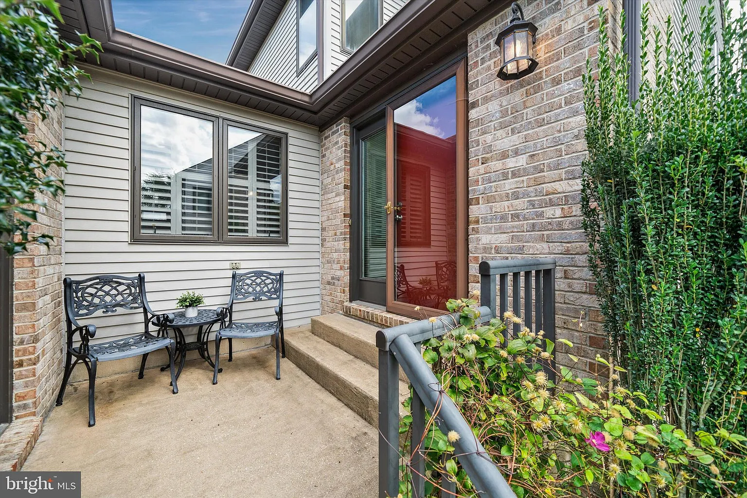245 Steeplechase Cir photo 1