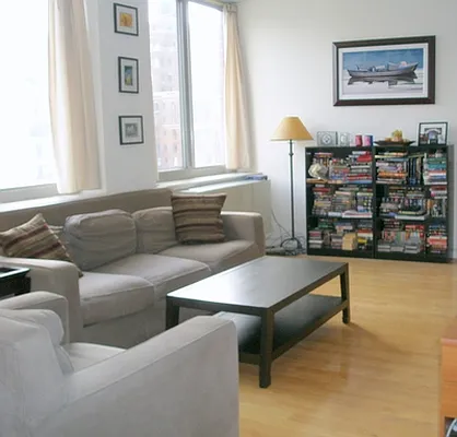Rented by Akam Sales and Brokerage | media 4