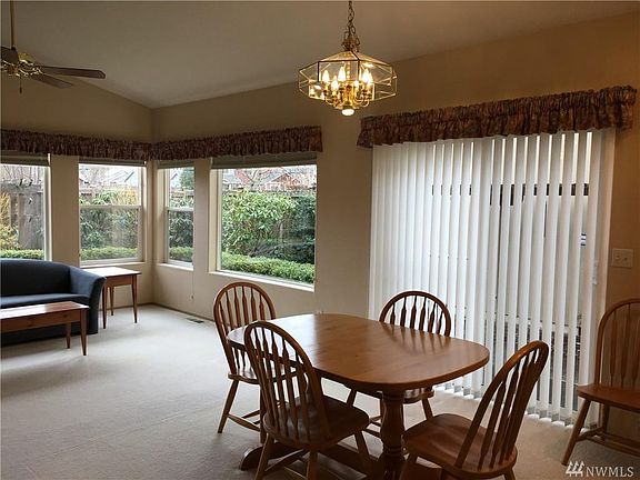 4th image of 4502 Seville Dr SE