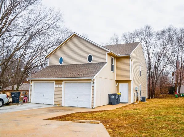 502 SW 4th St, Blue Springs, MO 64014