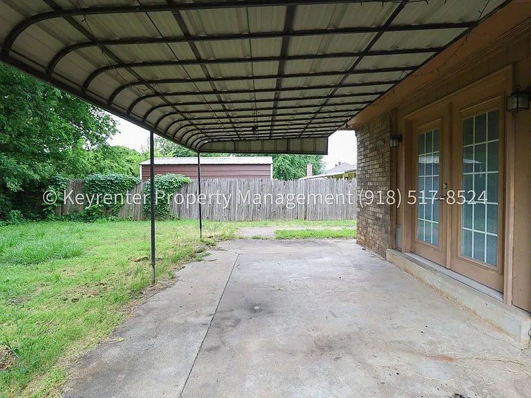 12804 E 13th St — Photo 29