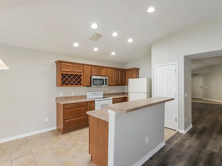 11160 Golden Silence Dr — Photo 5