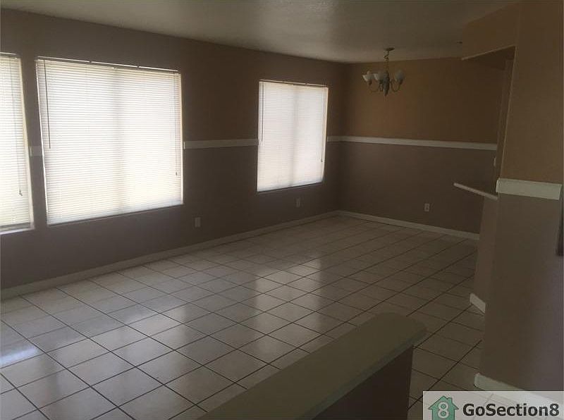 1st image of 4201 Blarney Ln Unit 101