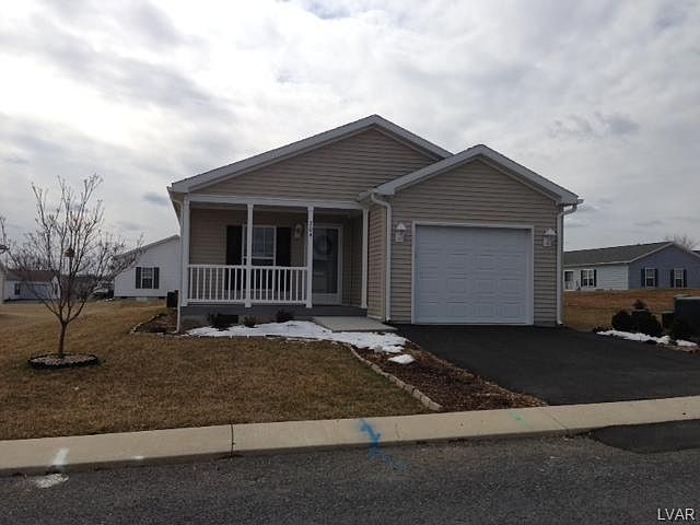 1st image of 649 Rosecliff Dr