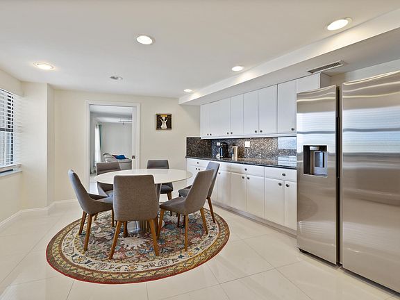 3rd image of 1800 S Ocean Blvd APT 1109