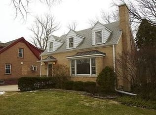 492 S Parkview Ave, Elmhurst, IL