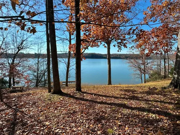 5706 Maple Ln, Harrison, TN 37341