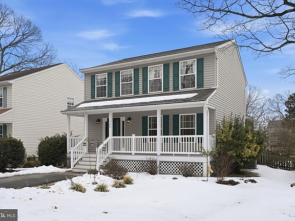 2nd image of 562 Whitney Rd