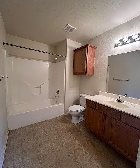 630 Schmitz Ave #3 — Photo 7