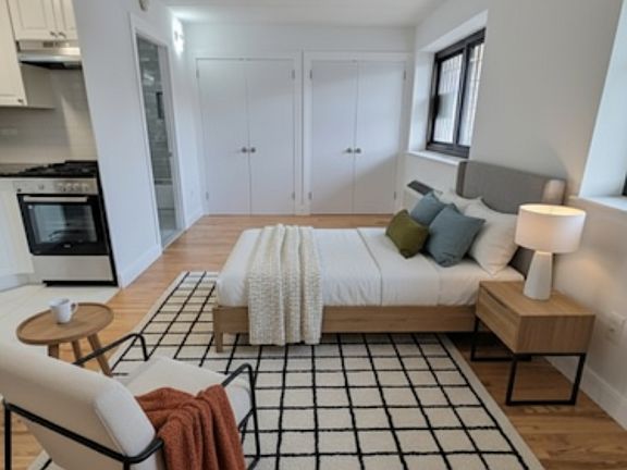 3rd image of 143-51 Roosevelt Ave #1G