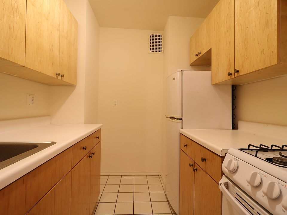 2nd image of 10710 Shore Front Pkwy APT 7B