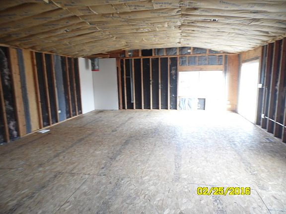 4th image of 2211 W Mayfield Ave