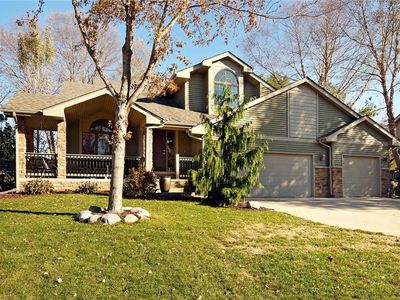 427 Edgewood Ln, Pleasant Hill, IA, 50327