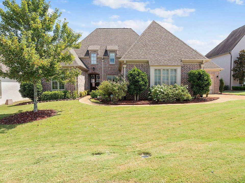 1st image of 707 Justana Dr