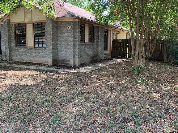 2nd image of 5318 Park Lk