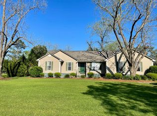 24 Buck Trl, Tifton, GA 31793