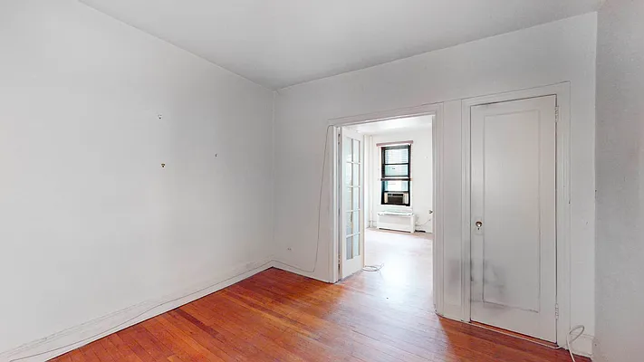 Sold by Sandra Greer Real Estate | media 17