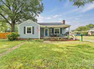 103 W Texas Ave, Bessemer City, NC 28016