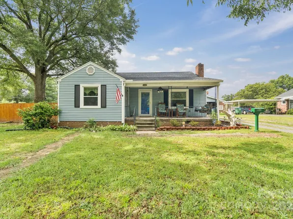 103 W Texas Ave, Bessemer City, NC 28016