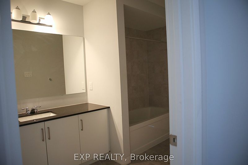 Ottawa House for rent - 4 Bedrooms — photo 27