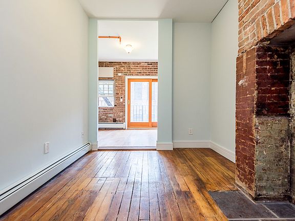 2nd image of 134 Jefferson St #3C