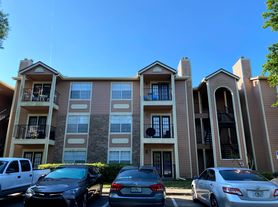 2550 N Alafaya Trl