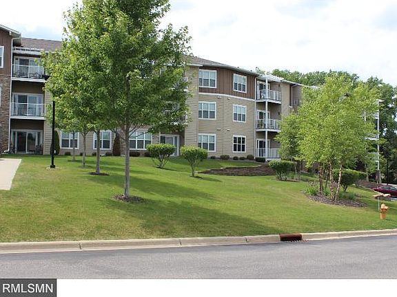 2nd image of 601 Levander Way APT 301