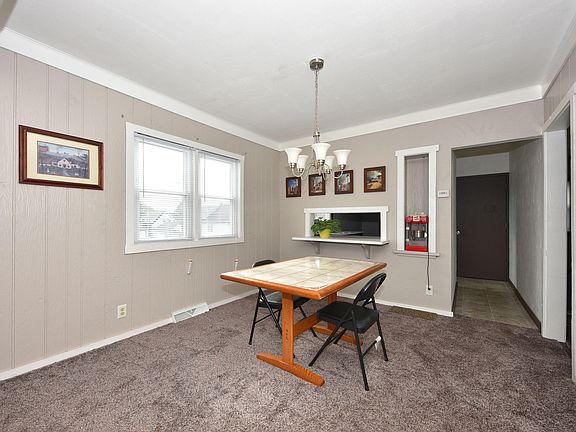 5th image of 9003 W Greenfield Ave
