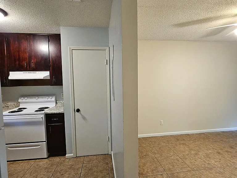 3701 Donovan Dr #A — Photo 9