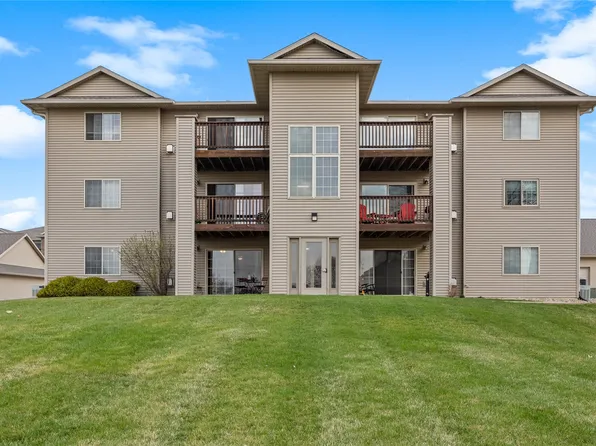 3130 Wilson Ave SW APT 4, Cedar Rapids, IA 52404