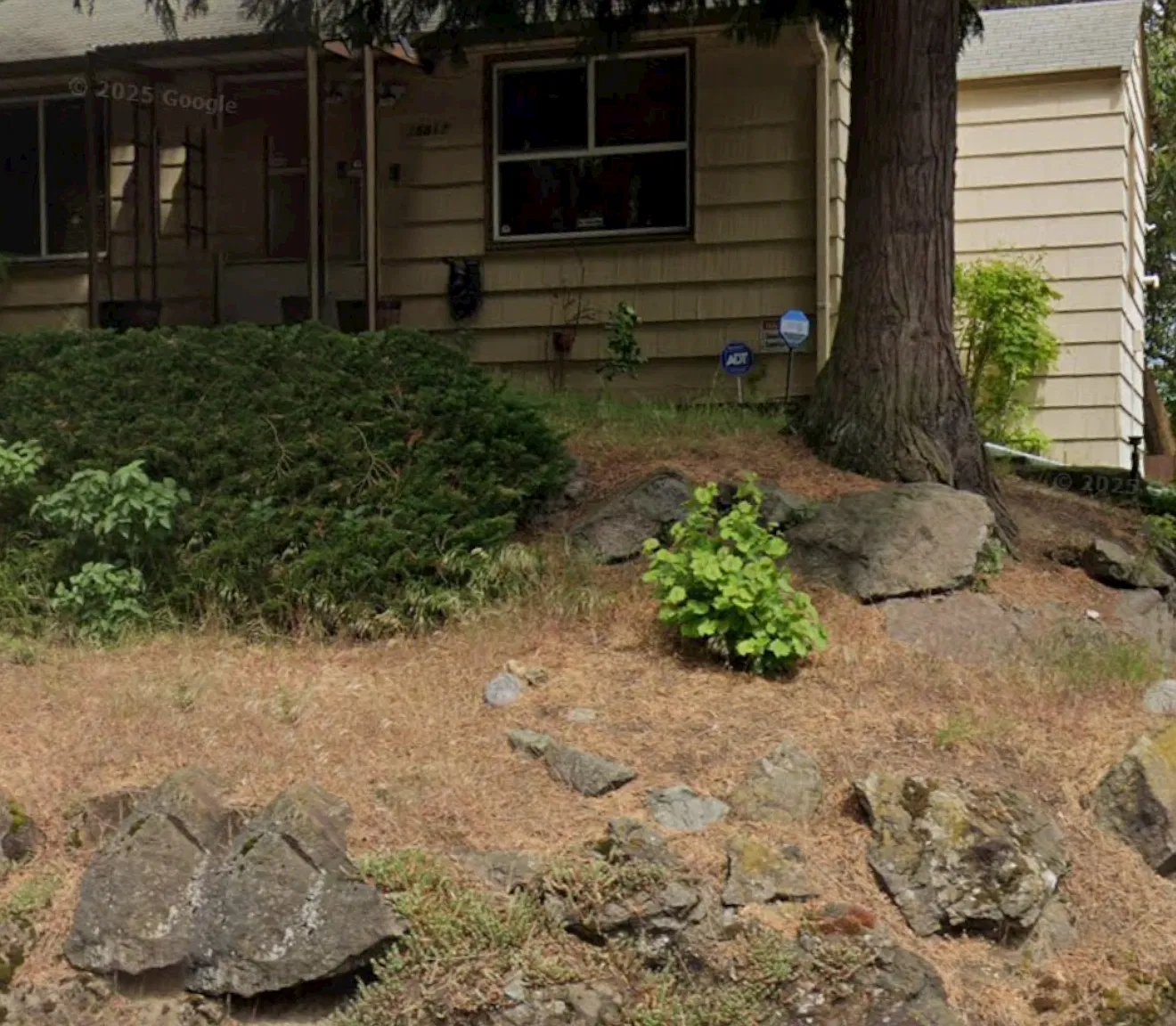 2 bed, 950 sqft, $2,500 — Photo 2
