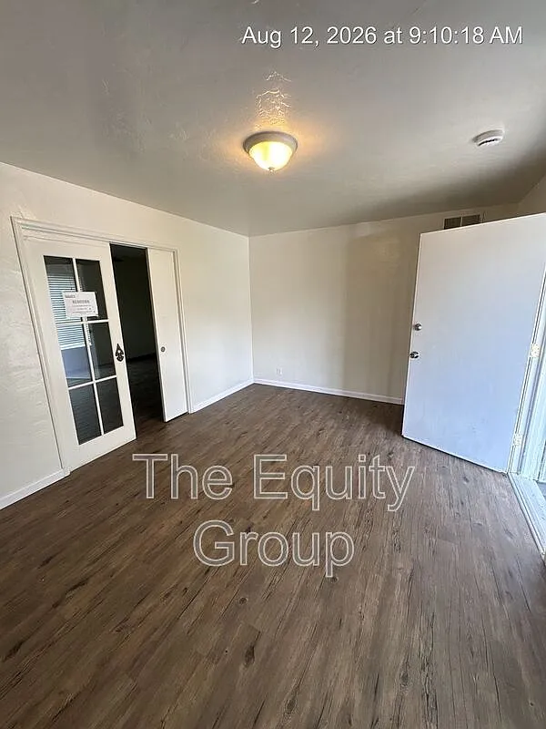 2 bed, 1.0 bath, $1,450 — Photo 3