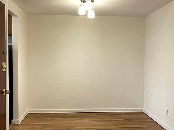 4th image of 6122 69th Ln