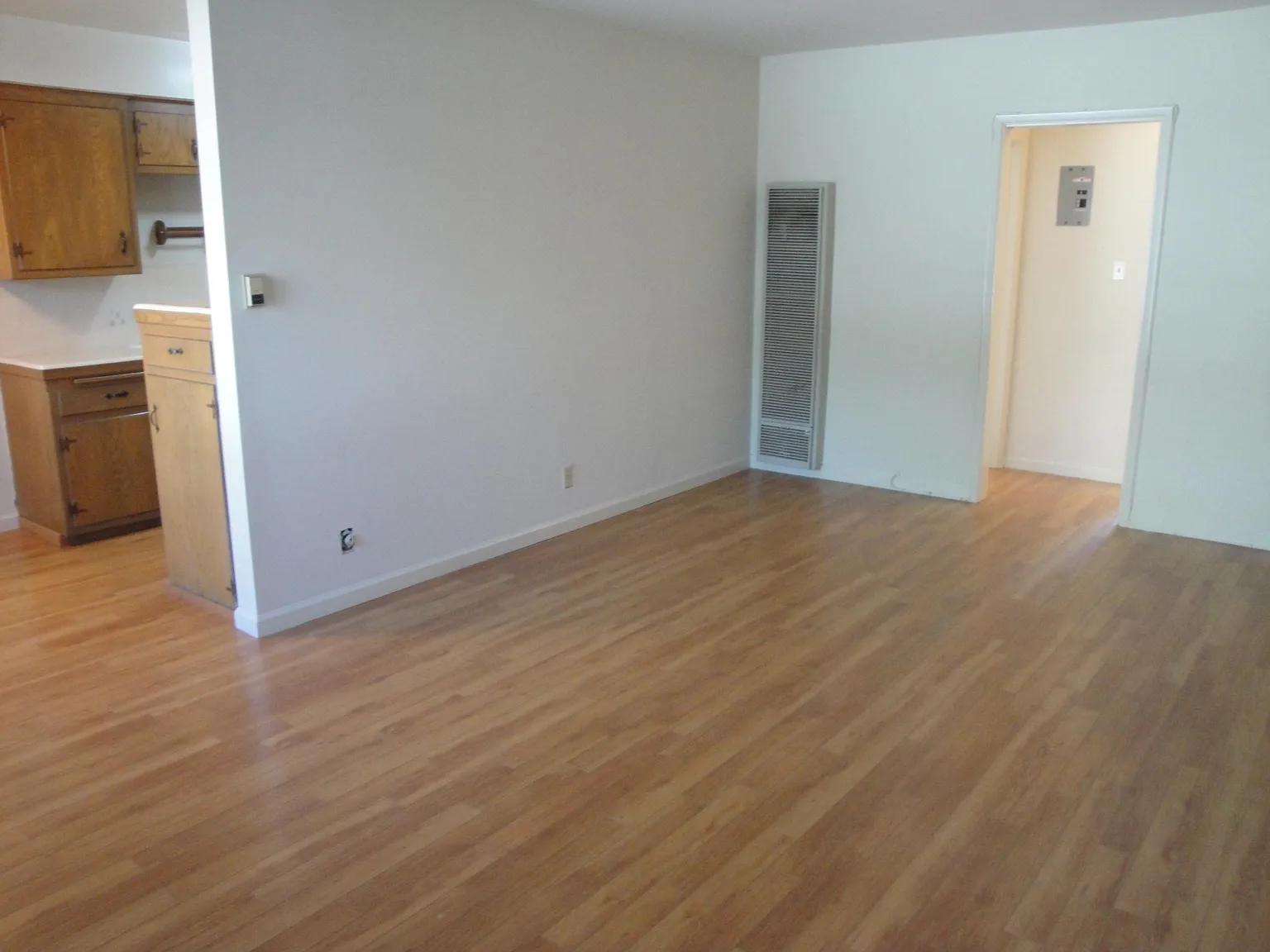 2 bed, 1175 sqft, $2,795 — Photo 3